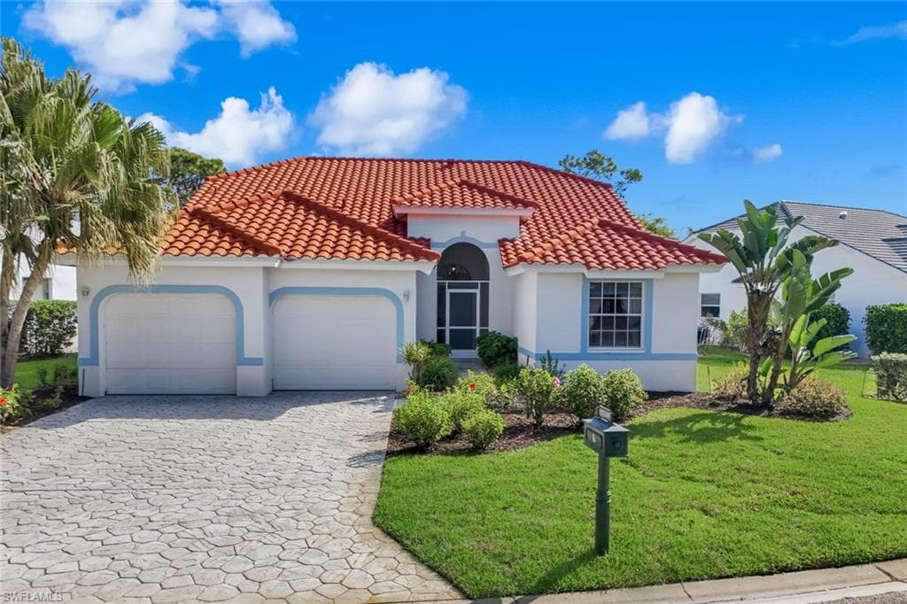 25240 Bay Cedar DR BONITA SPRINGS, FL 34134
