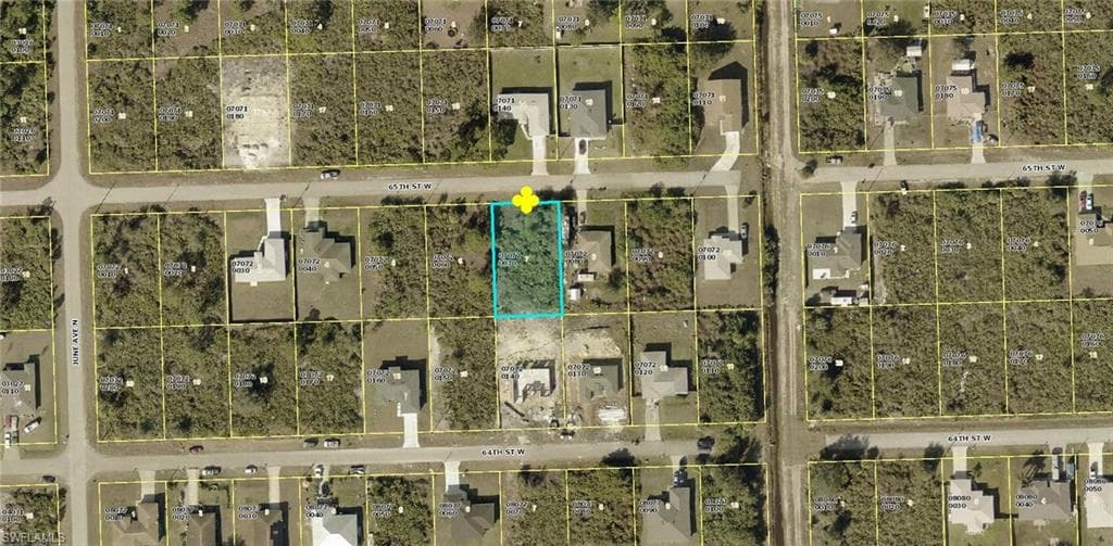 2807 65th ST W LEHIGH ACRES, FL 33971