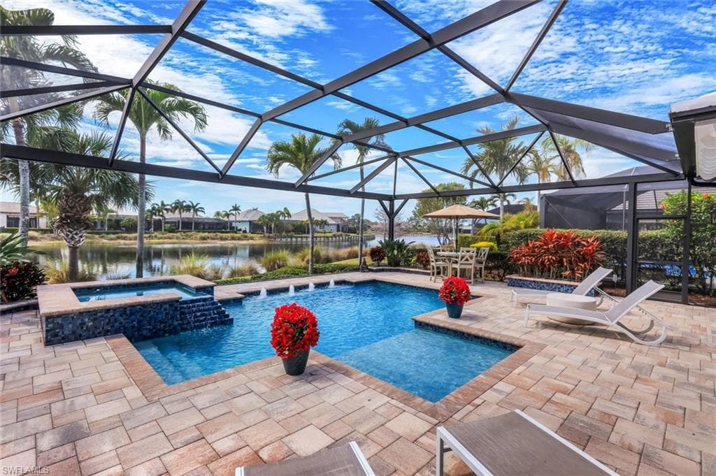 6475 Warwick AVE NAPLES, FL 34113