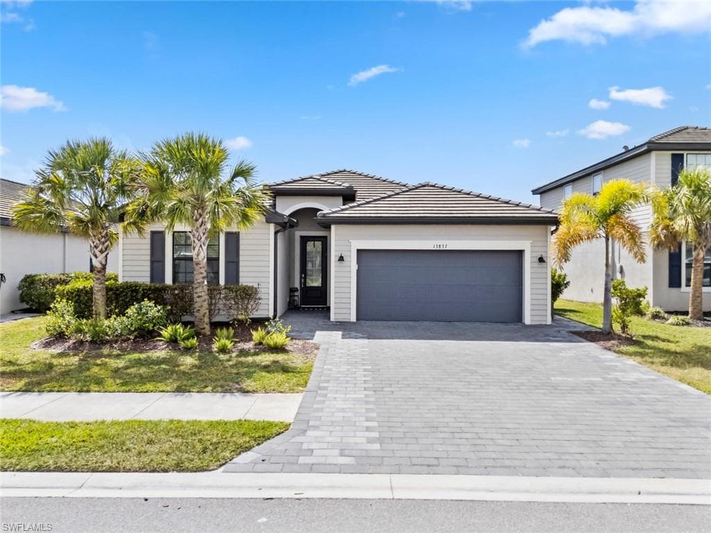 13837 Pine Lodge LN FORT MYERS, FL 33913