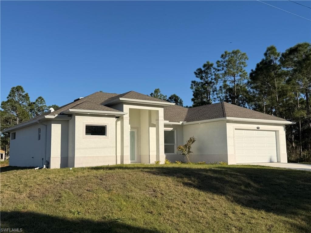 818 State AVE LEHIGH ACRES, FL 33972