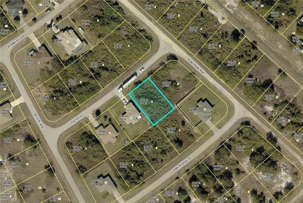 312 Patio ST LEHIGH ACRES, FL 33974