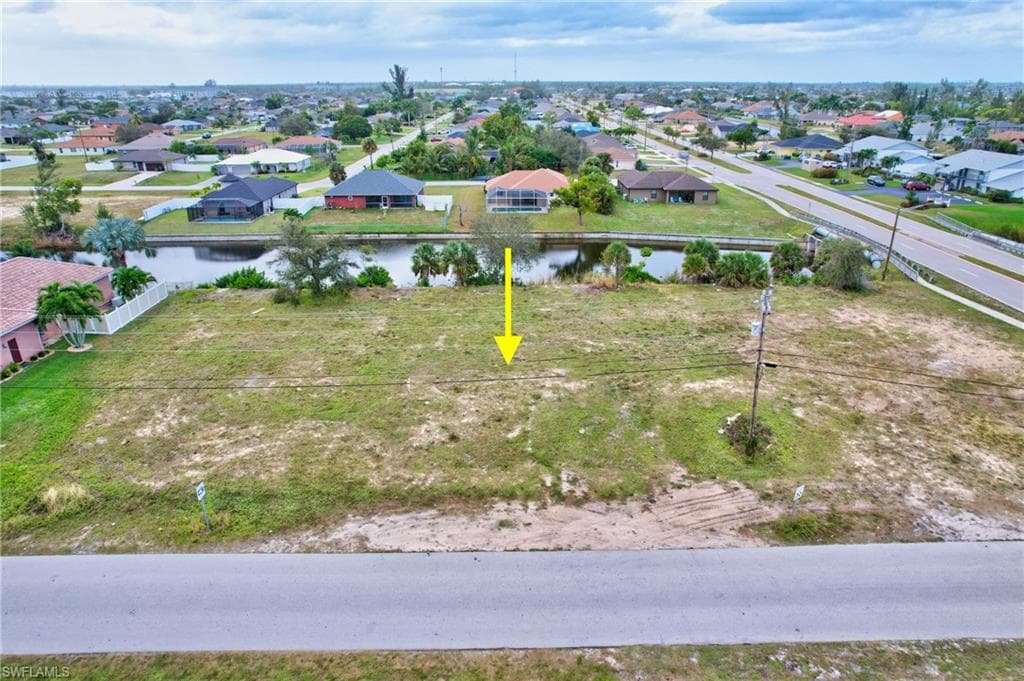 3206 SW 11th PL CAPE CORAL, FL 33914