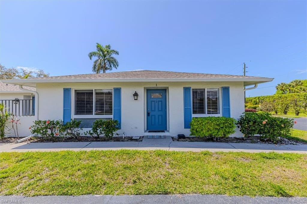 51 Glades BLVD 1531 NAPLES, FL 34112