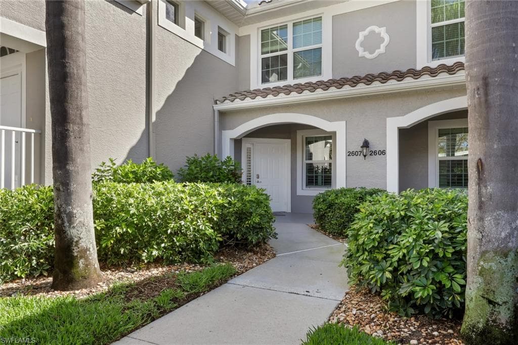 9281 Spring Run BLVD 2607 ESTERO, FL 34135