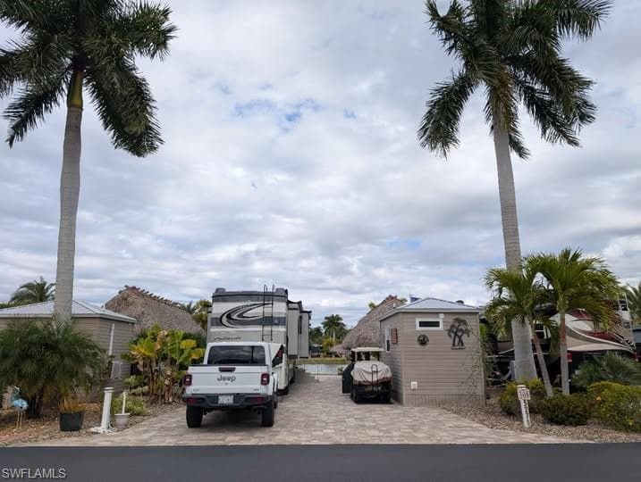 5279 Cypress Trail Resort CIR FORT MYERS, FL 33905