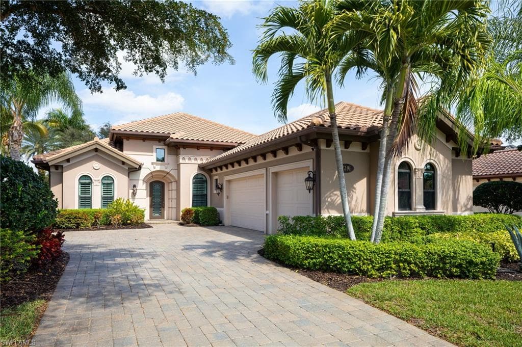 7291 Lantana CIR NAPLES, FL 34119