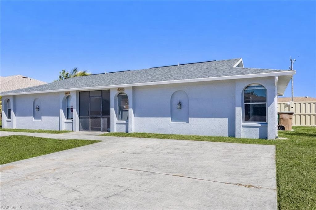 527 SE 6th AVE B CAPE CORAL, FL 33990
