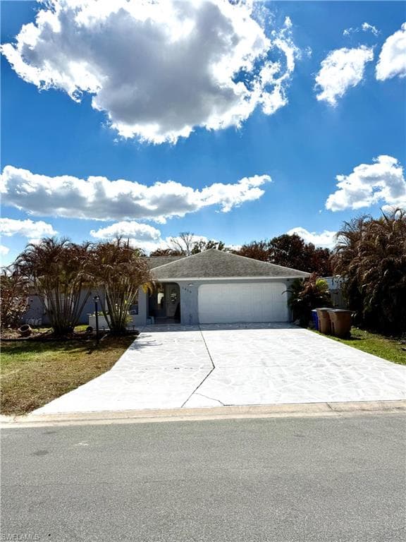 1410 Caywood CIR S LEHIGH ACRES, FL 33936