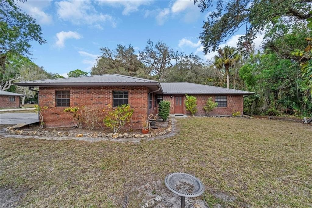780 Oklahoma AVE LABELLE, FL 33935