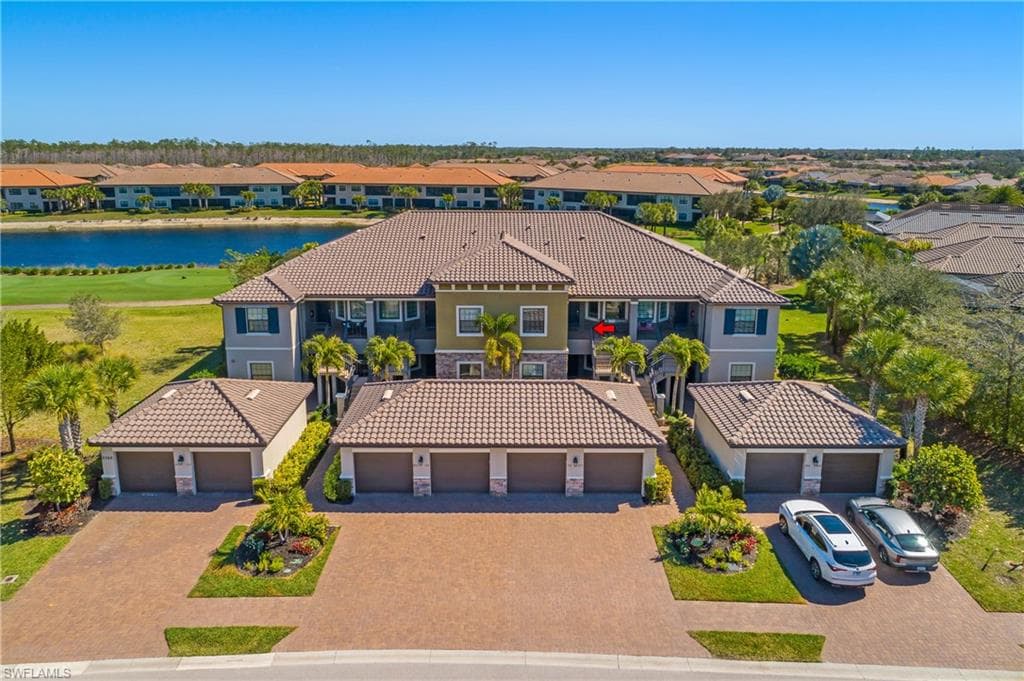 9366 Pocida CT 203 NAPLES, FL 34119