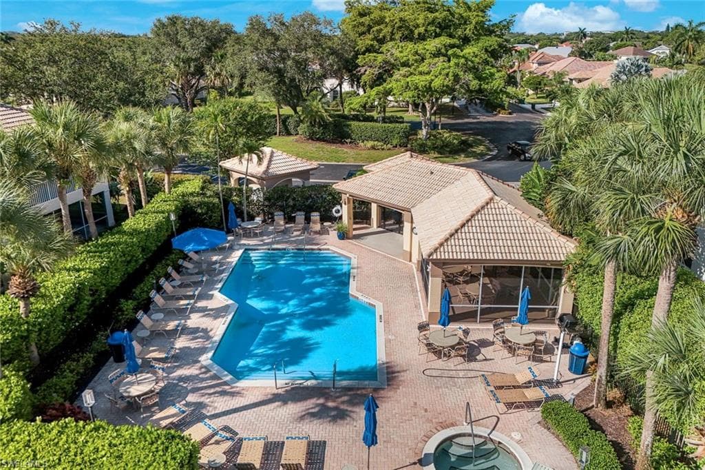 7720 Gardner DR 201 NAPLES, FL 34109