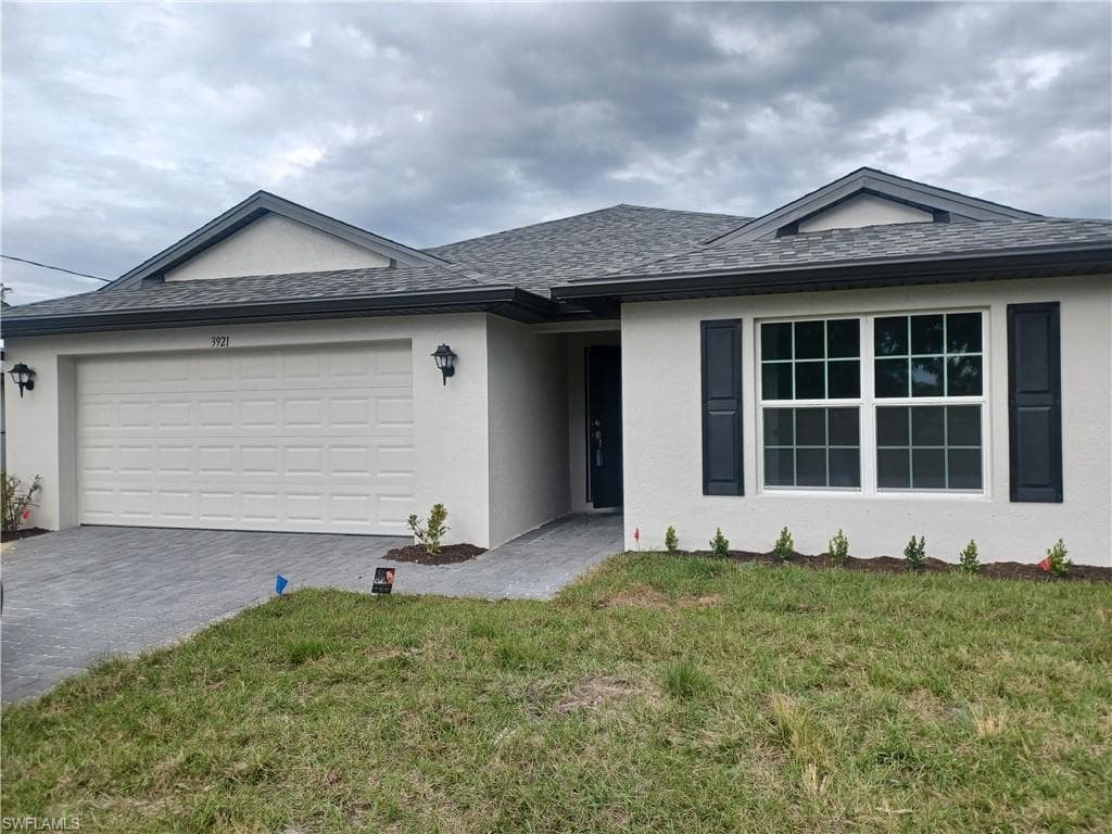3921 NE 15th PL CAPE CORAL, FL 33909