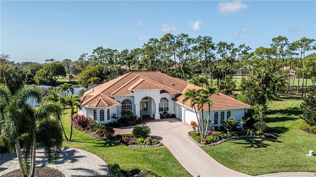 20268 Puma TRL ESTERO, FL 33928