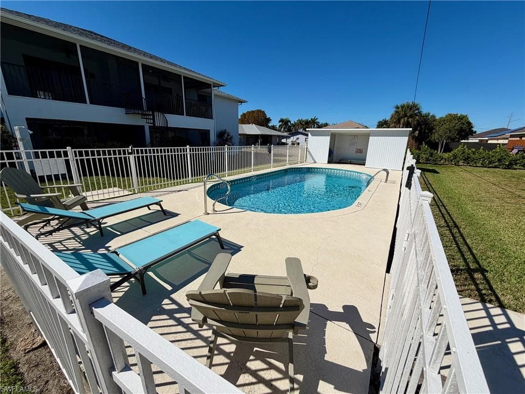 1203 SW 48th TER 104 CAPE CORAL, FL 33914