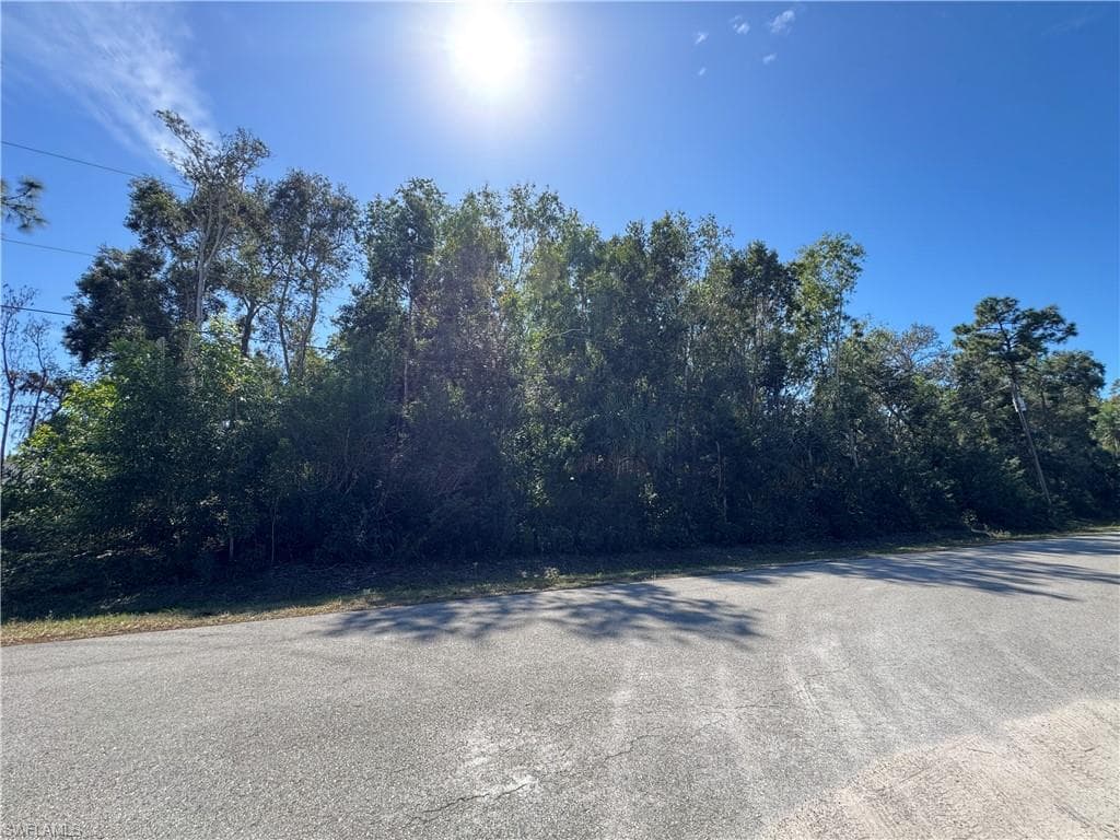 Spanish Oaks LN NAPLES, FL 34119