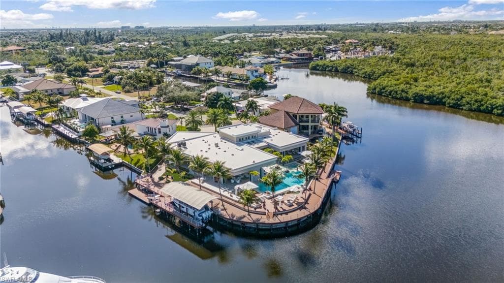 103 Montrose DR FORT MYERS, FL 33919