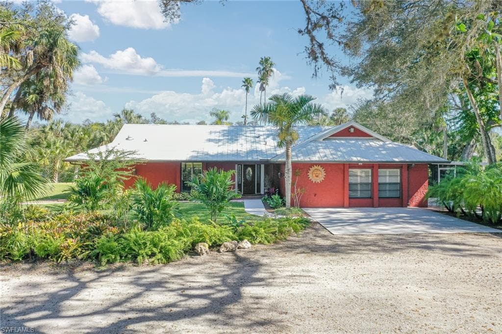 4601 Orange River Loop RD FORT MYERS, FL 33905