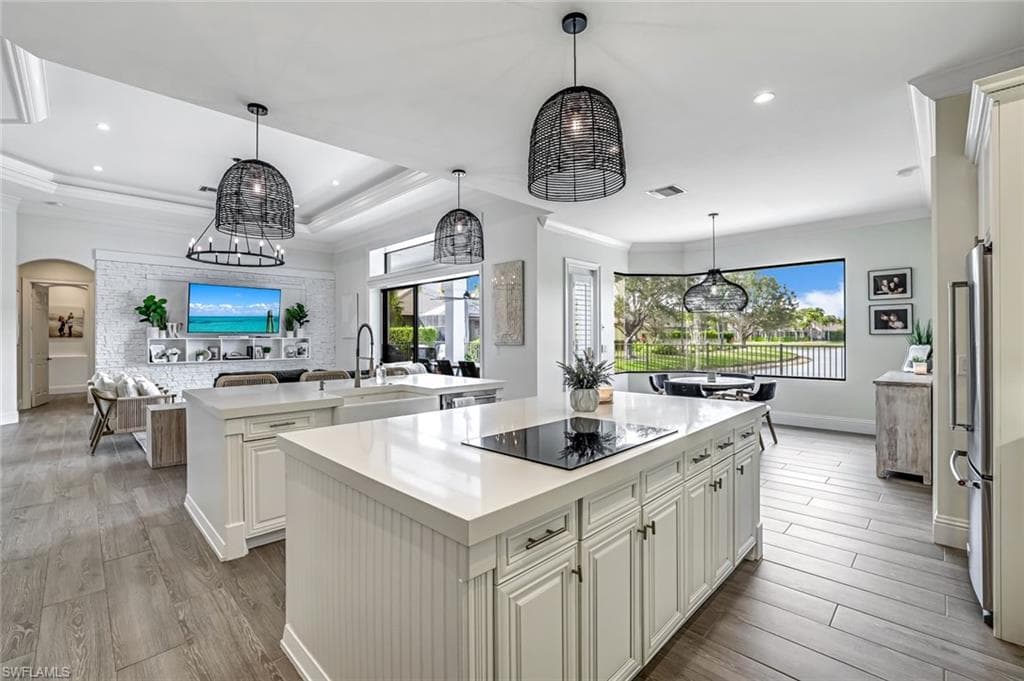 9809 Rocky Bank DR NAPLES, FL 34109
