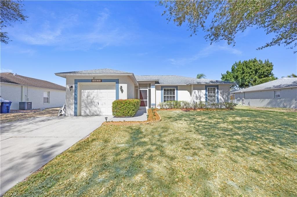 15621 Sunny Crest LN FORT MYERS, FL 33905
