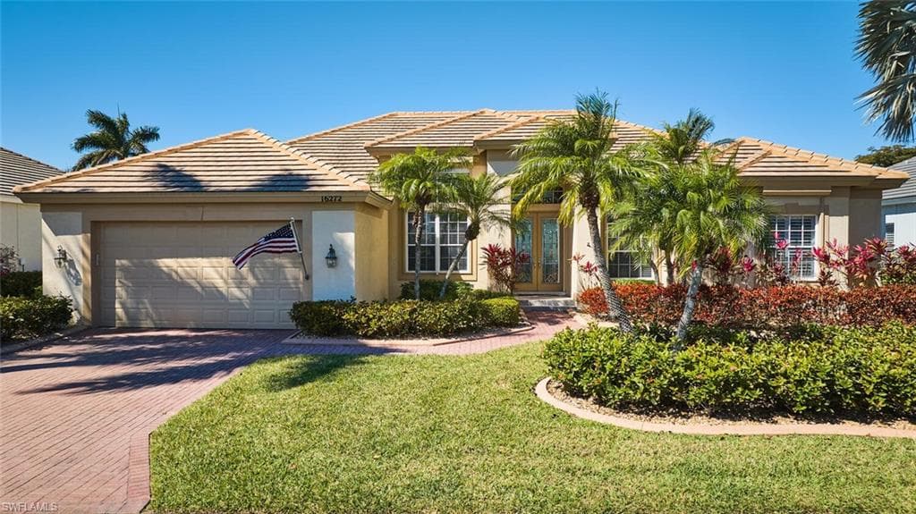 16272 Edgemont DR FORT MYERS, FL 33908
