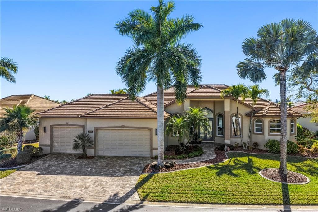 8491 Southwind Bay CIR FORT MYERS, FL 33908