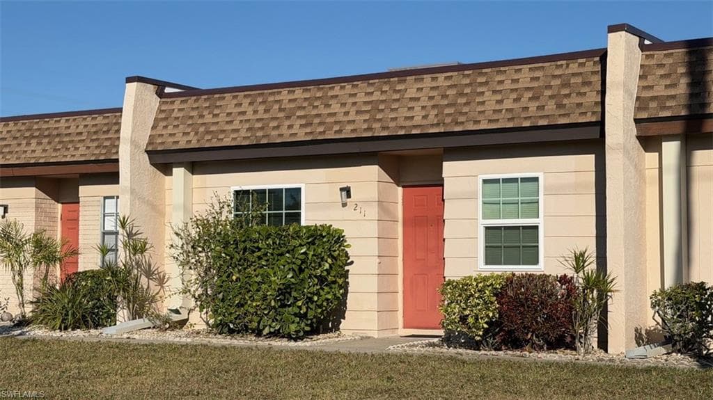6300 S Pointe BLVD 211 FORT MYERS, FL 33919