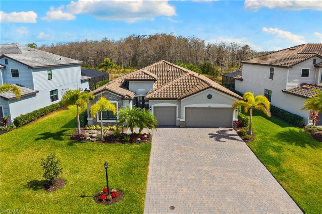 19613 The Place BLVD ESTERO, FL 33928