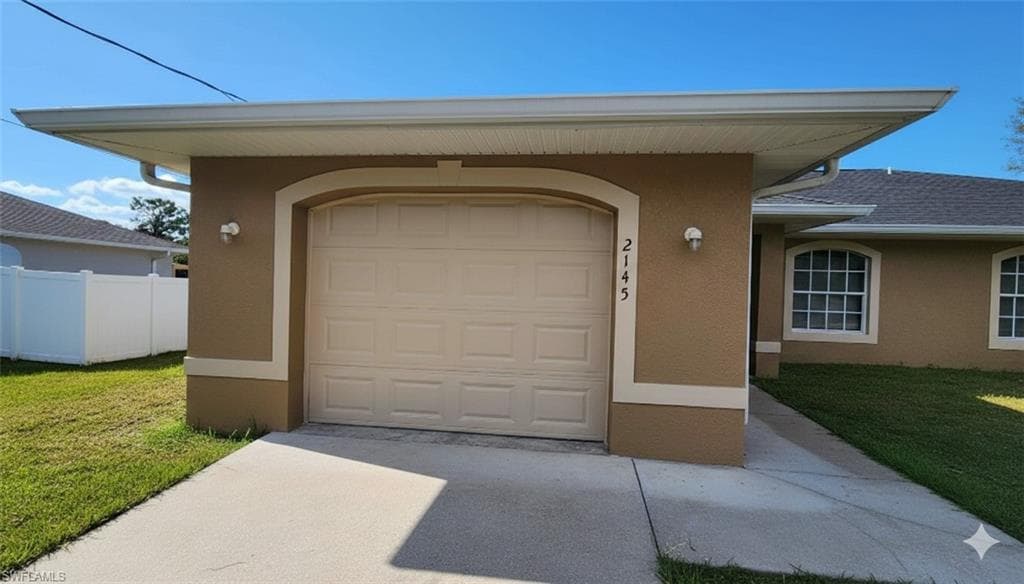 2145 Fairway DR LEHIGH ACRES, FL 33973
