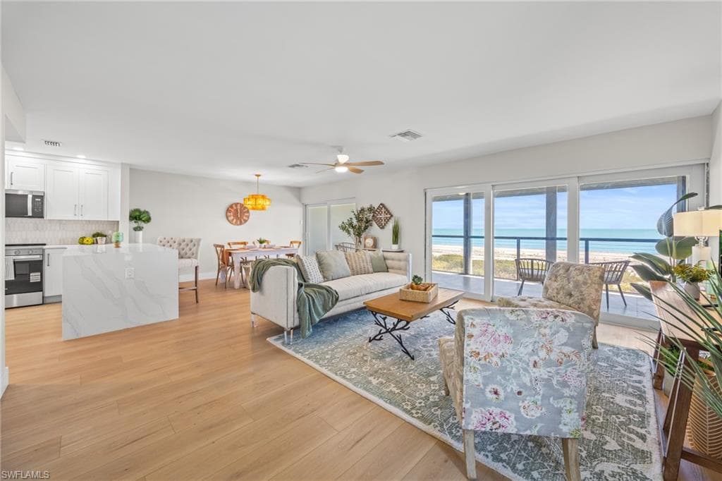 1341 Middle Gulf DR 5C SANIBEL, FL 33957