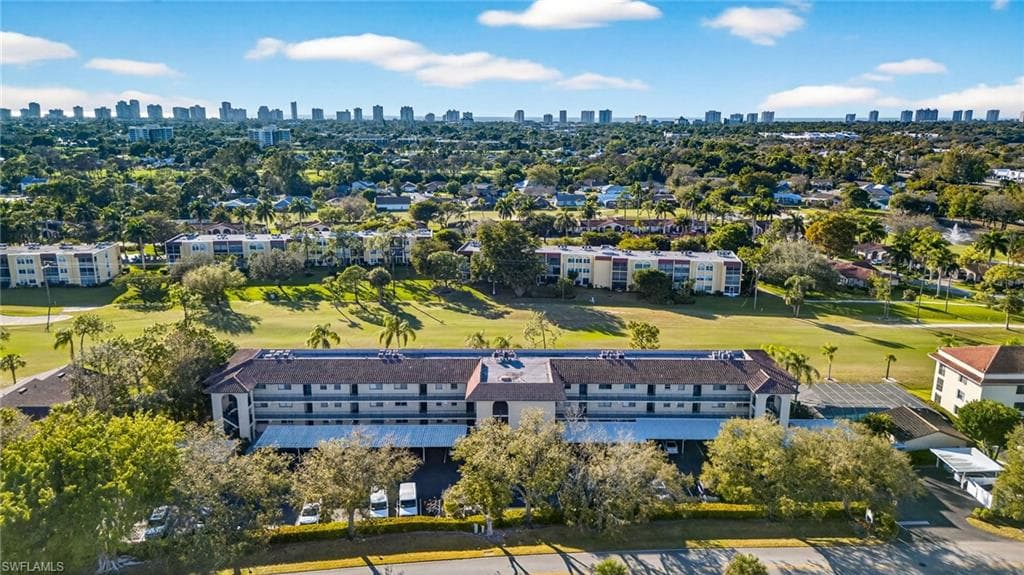 201 Quail Forest BLVD 109 NAPLES, FL 34105