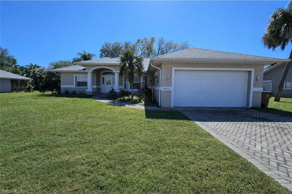 1440 Graham CIR LEHIGH ACRES, FL 33936