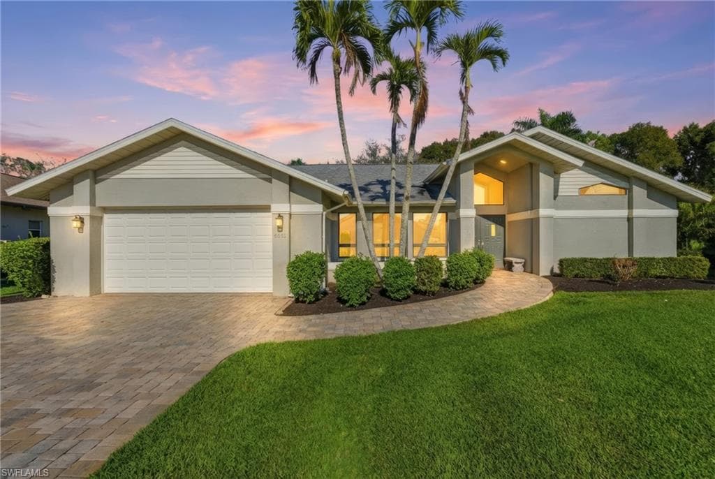 6651 Willow Lake CIR FORT MYERS, FL 33966