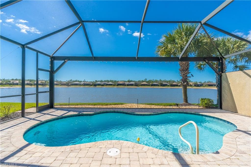 7717 Jacaranda LN NAPLES, FL 34114