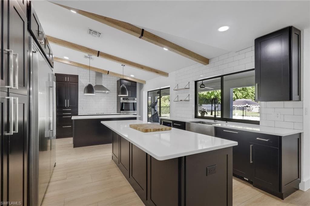 10450 Windsor WAY NAPLES, FL 34109