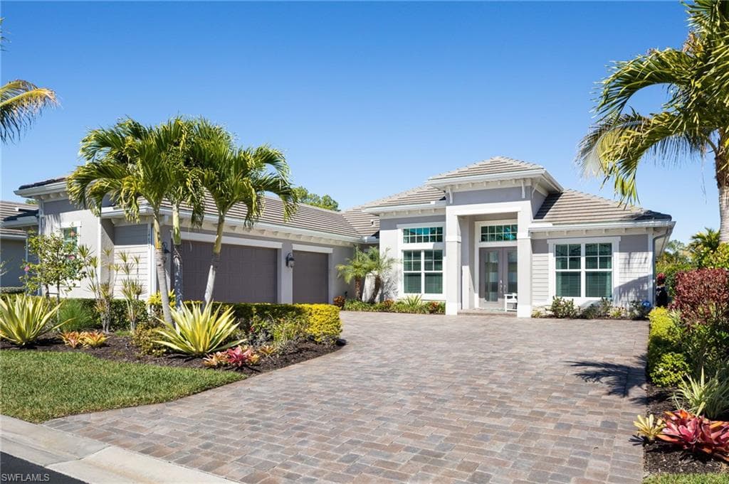 14627 Nicholas WAY NAPLES, FL 34109