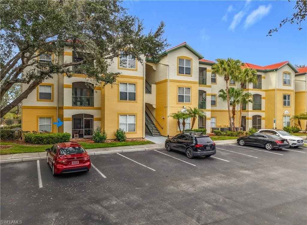 11490 Villa Grand 201 FORT MYERS, FL 33913