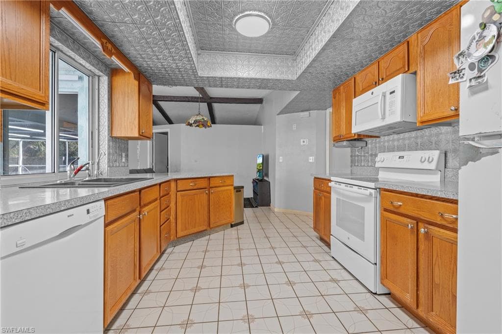 730 Bering AVE S LEHIGH ACRES, FL 33974