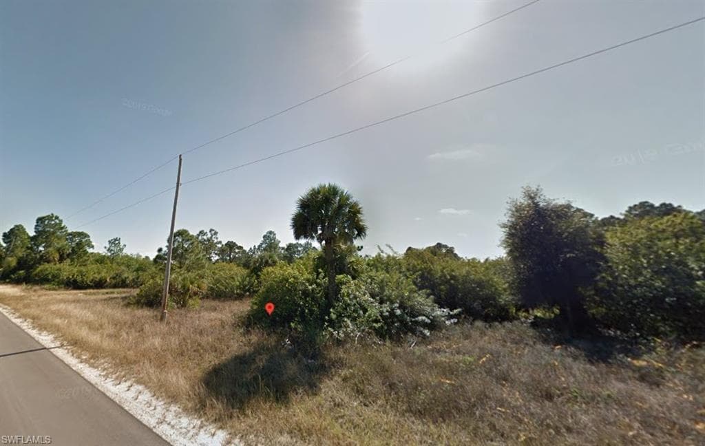 1230 Cumming ST E LEHIGH ACRES, FL 33974