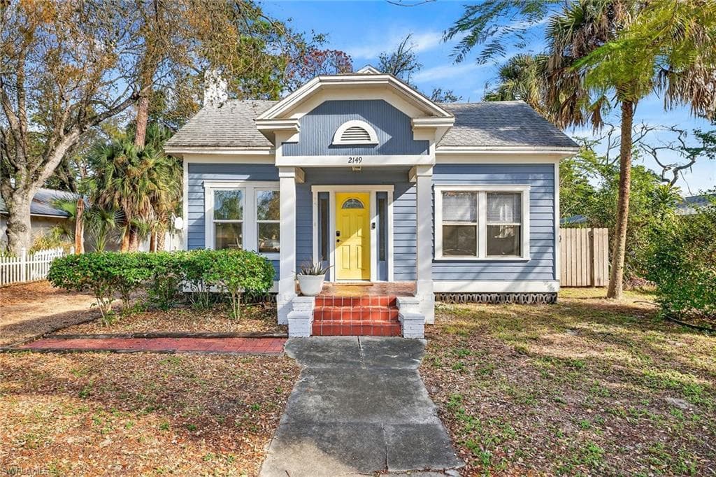 2149 Stella ST FORT MYERS, FL 33901