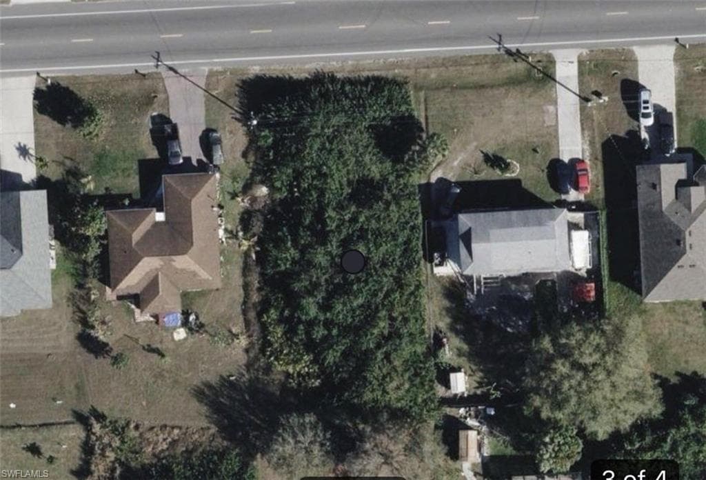 3211 23rd ST SW LEHIGH ACRES, FL 33976