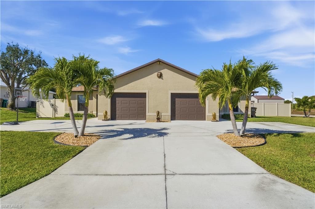 526-528 SE 5th PL CAPE CORAL, FL 33990