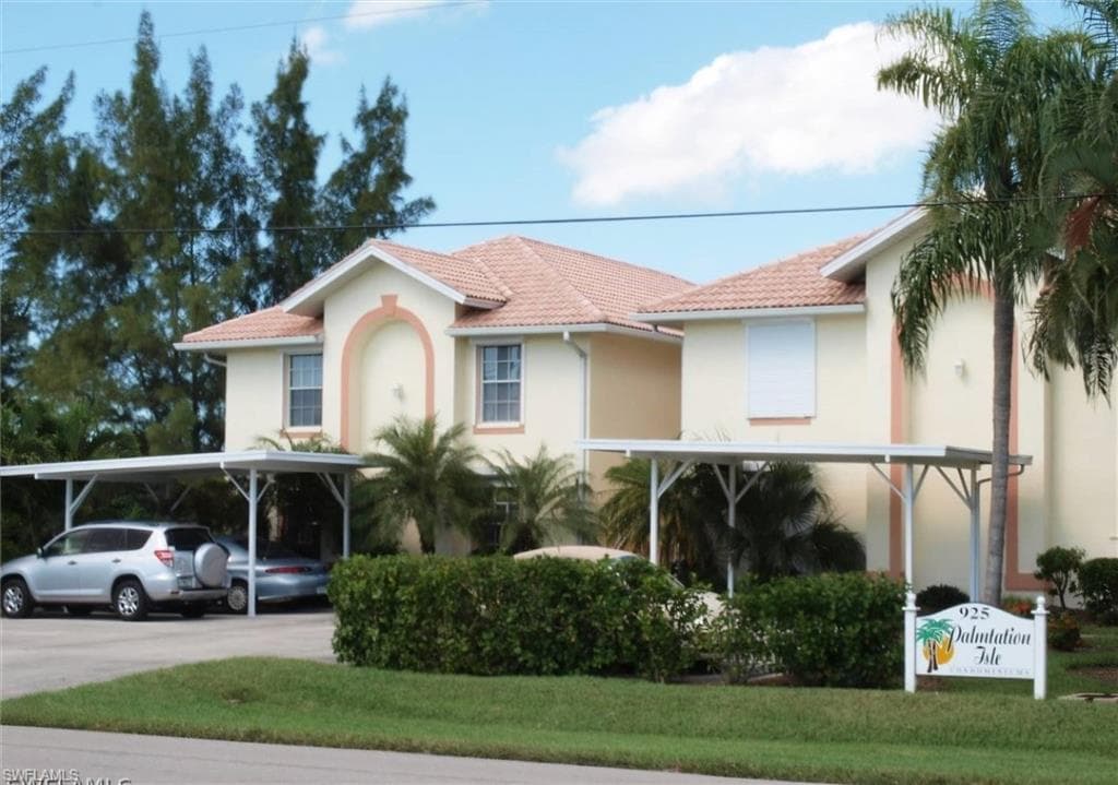 925 47th TER 101 CAPE CORAL, FL 33914