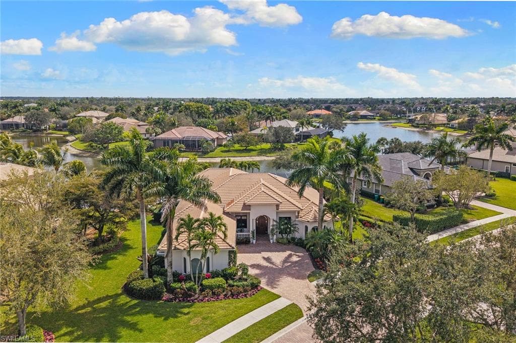 7506 Hogan CT NAPLES, FL 34113