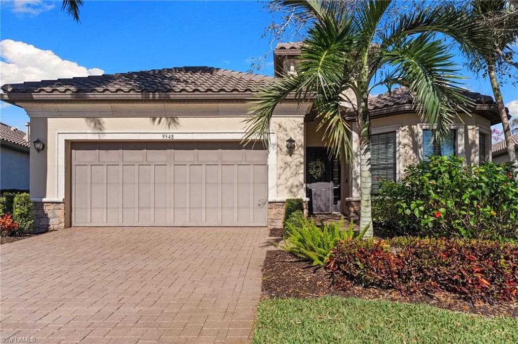 9548 Mussorie CT NAPLES, FL 34114