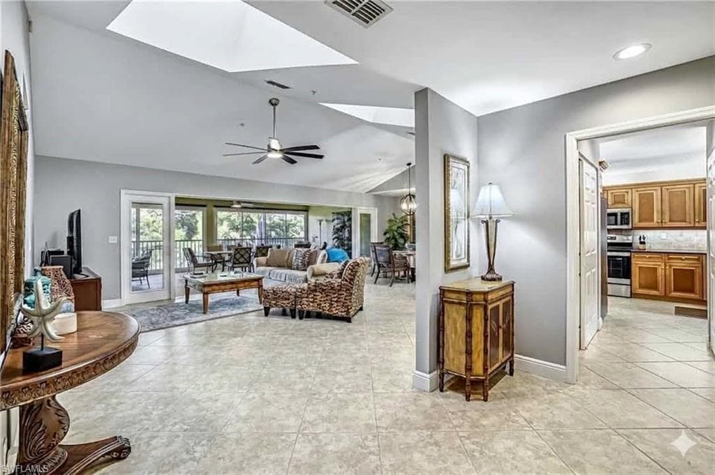 760 Waterford DR 303 NAPLES, FL 34113
