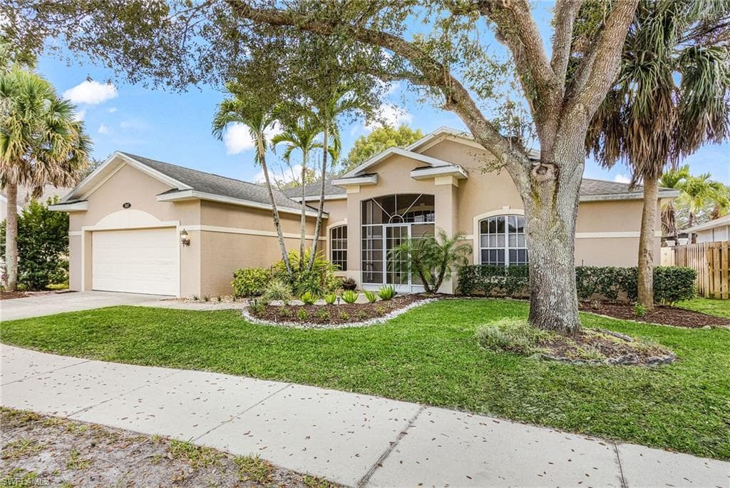 347 Burnt Pine DR NAPLES, FL 34119