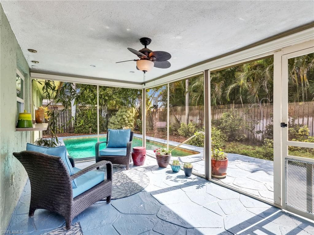 3523 Santiago WAY NAPLES, FL 34105