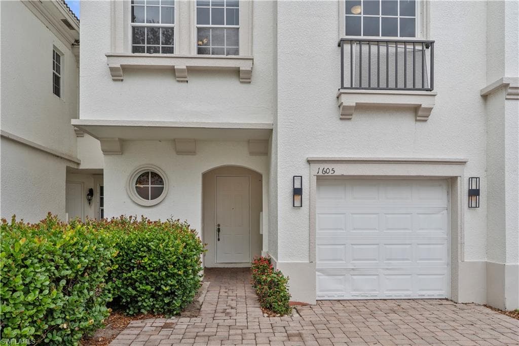 7009 Romana WAY 1605 NAPLES, FL 34119