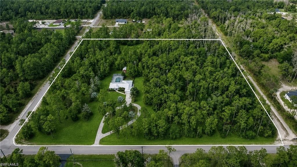 825 Desoto BLVD N NAPLES, FL 34120